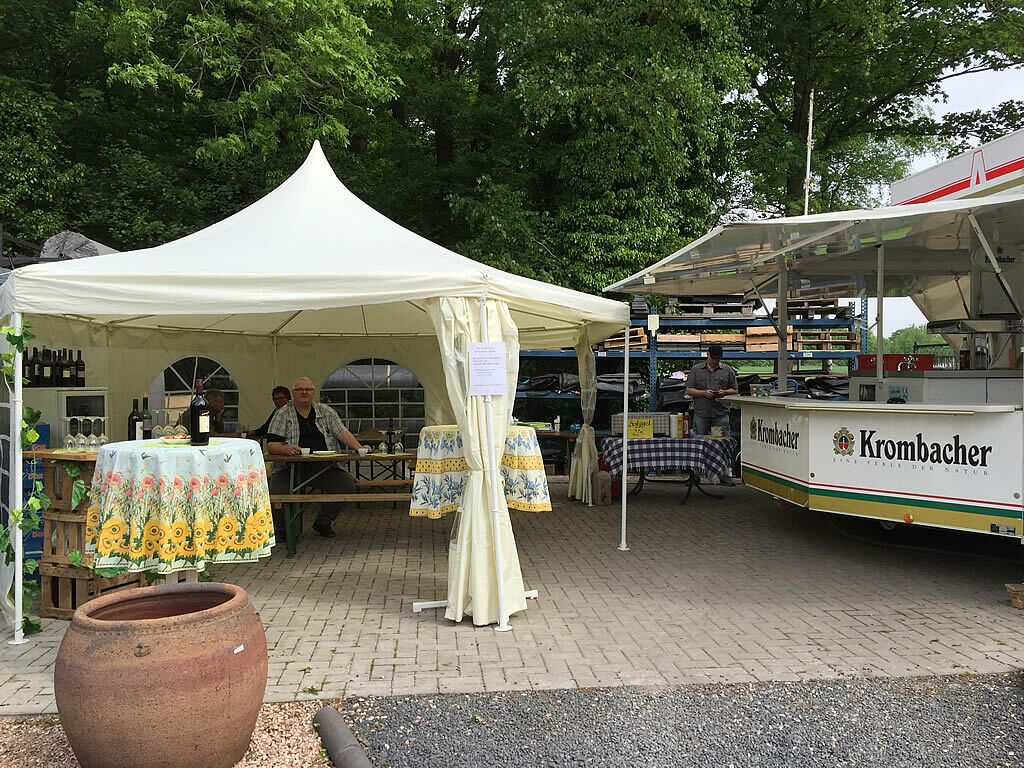 Teichfest Gartenteichcenter Hinck mit Weinprobe